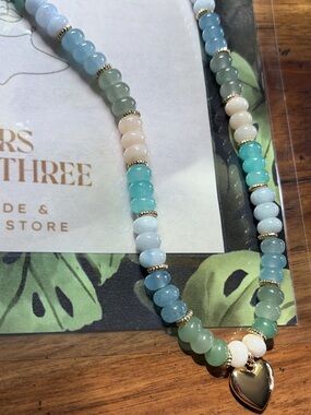 BLUE JADE NECKLACE